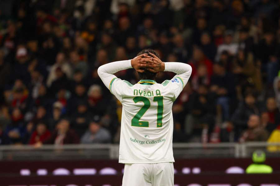 Paulo Dybala falhou o seu primeiro penálti contra a Roma